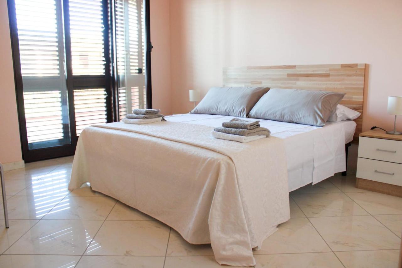 Magna Grecia B&B E Appartamenti Caulonia Marina Exterior foto
